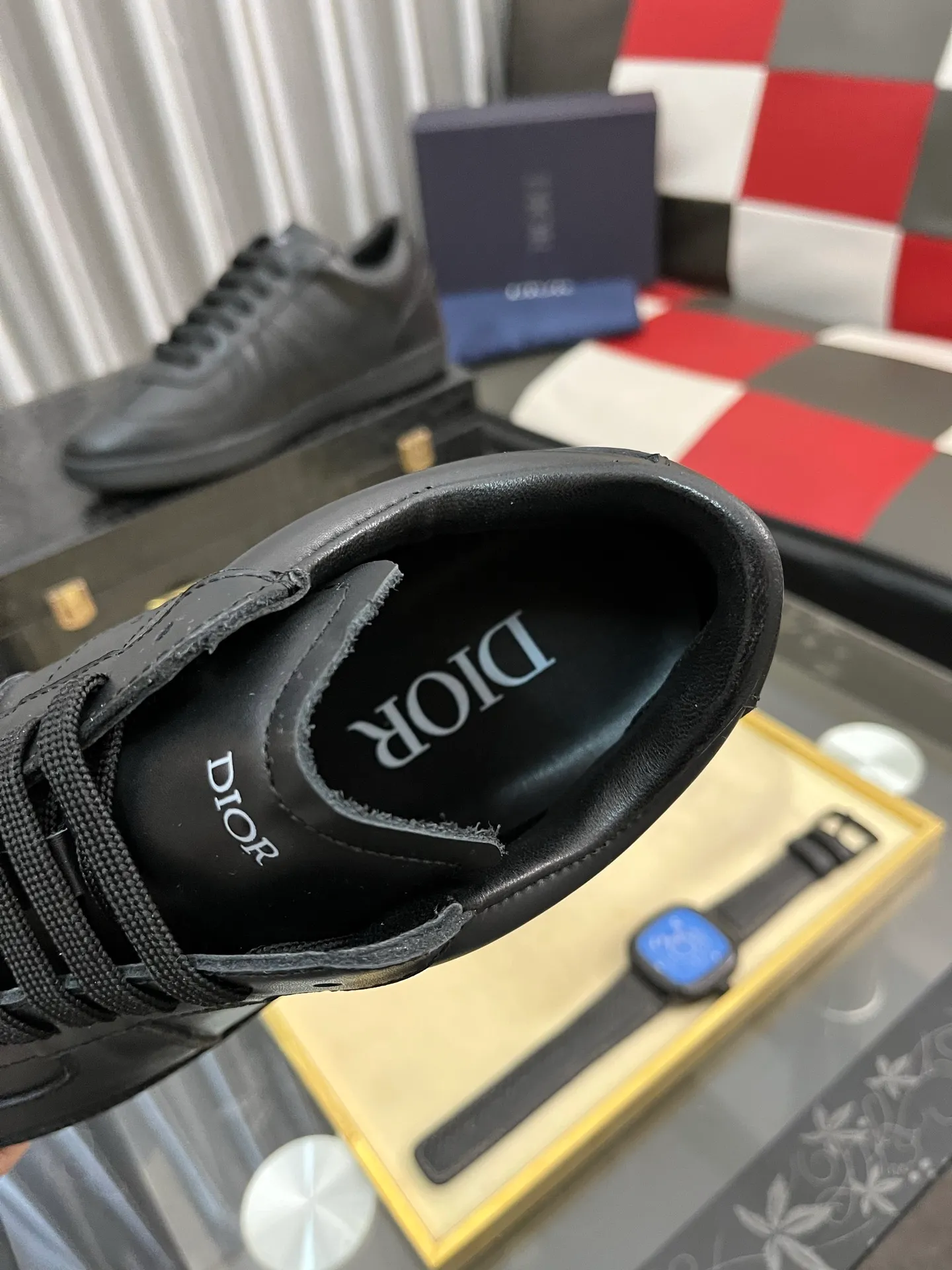 Men's shoes💰380⌚️⌚️[Dior] Dior's new men's genuine leather casual shoes, the highest version on the market, any comparison is welcome🆚! The original leather has excellent texture and is super high-end! Fetal sheep net lining imported from Italy, removable pad! Luxurious materials and fine workmanship, highly recommended! Code number: 38-44